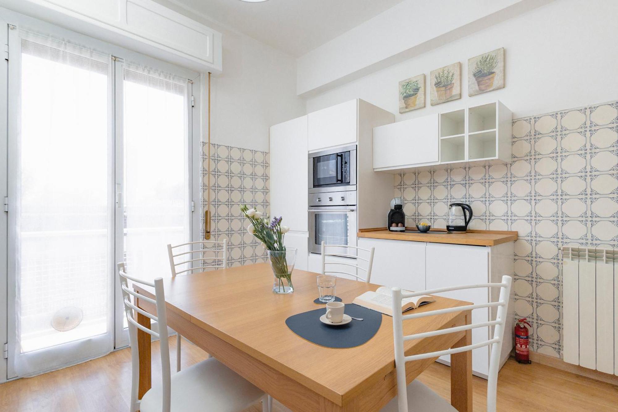"L'Attico Bianco" City View 10 M A Piedi Dal Mare Savona Exteriör bild