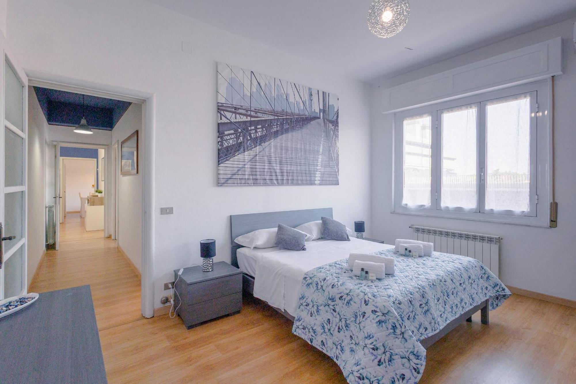"L'Attico Bianco" City View 10 M A Piedi Dal Mare Savona Exteriör bild